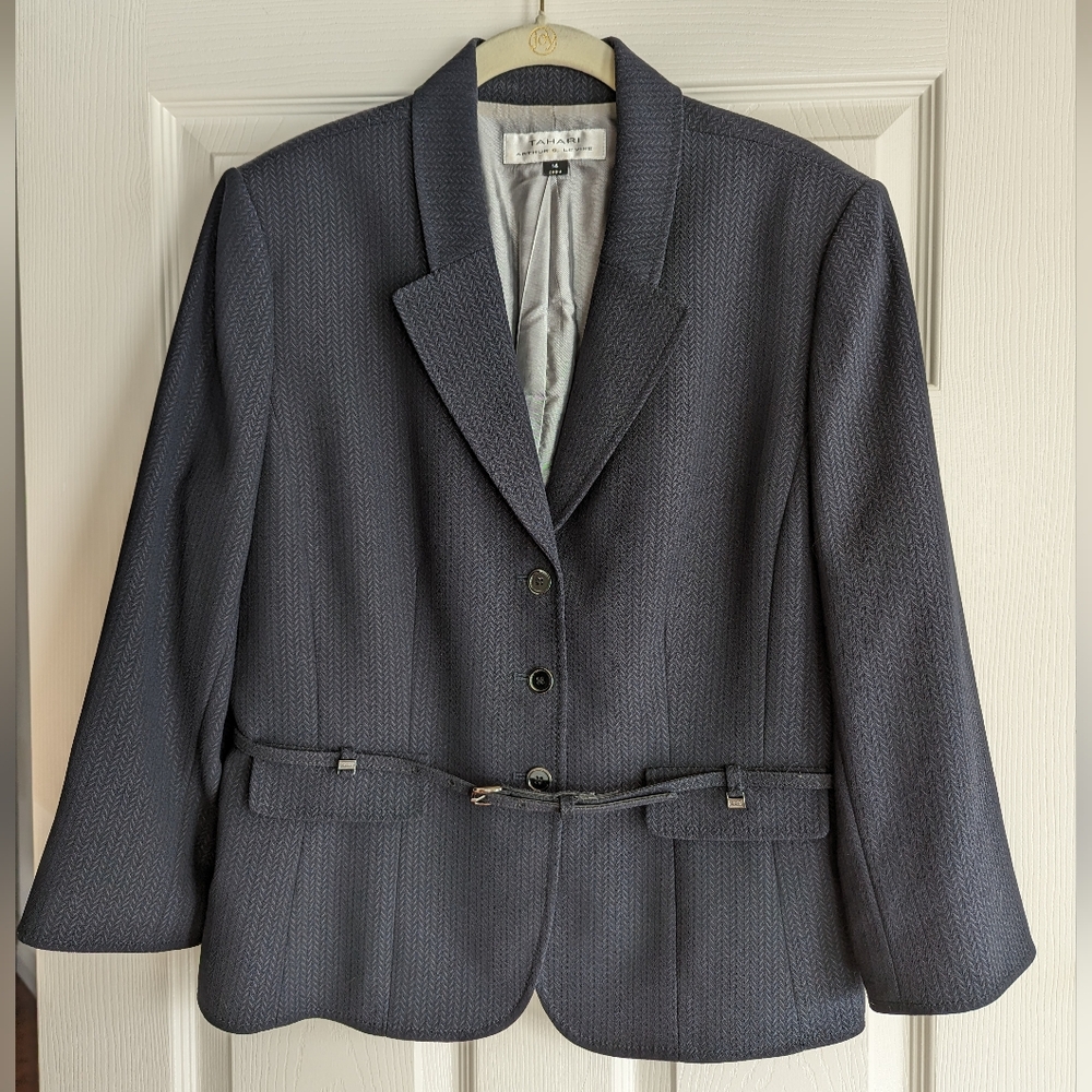 Tahari by Arthur S. Levine Belted Jacket, Navy, Size 14, EUC